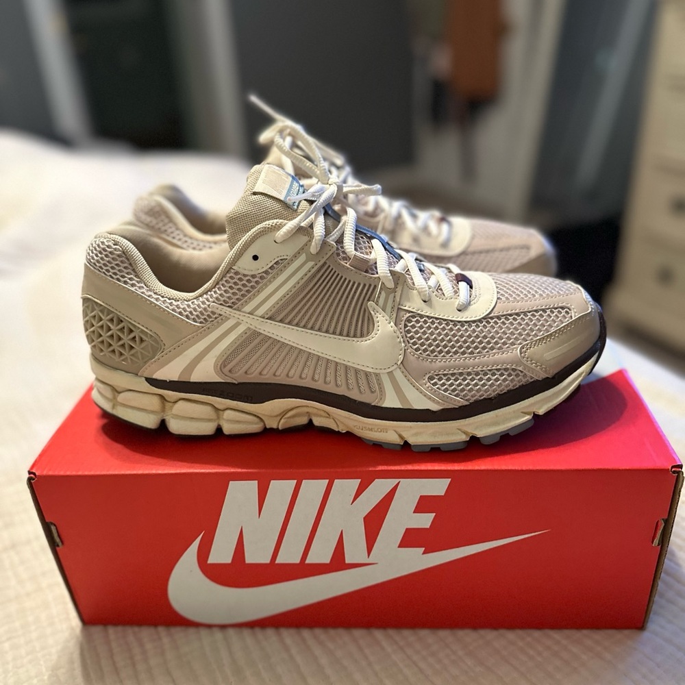 Nike Air Zoom Vomero 5 “Oatmeal”
